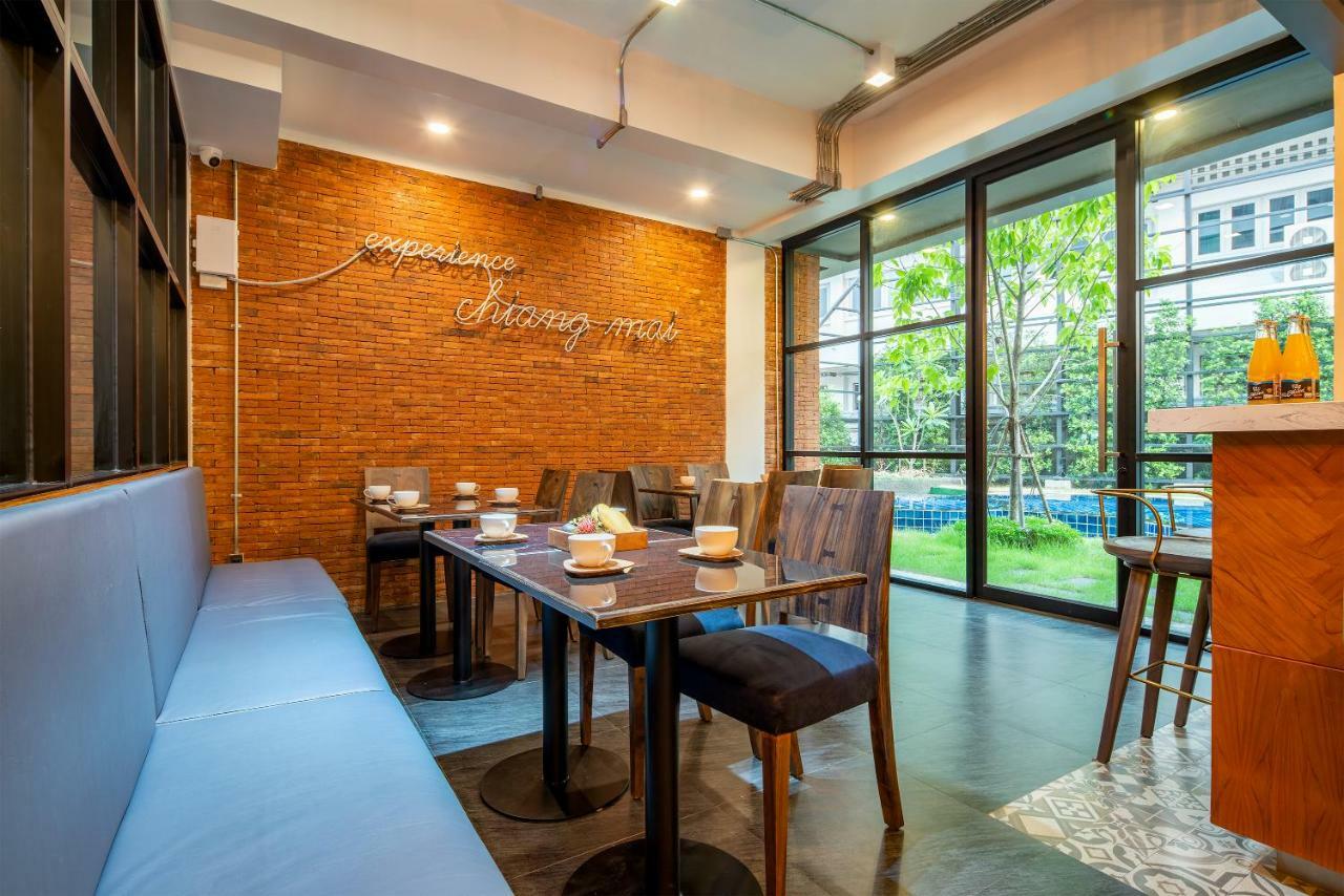 Momo Hotel Chiang Mai Bagian luar foto